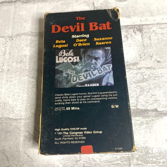 The Devil Bat Bela Lugosi 1985 VHS Black and White Horror Classic 69 Minutes - Picture 2 of 7